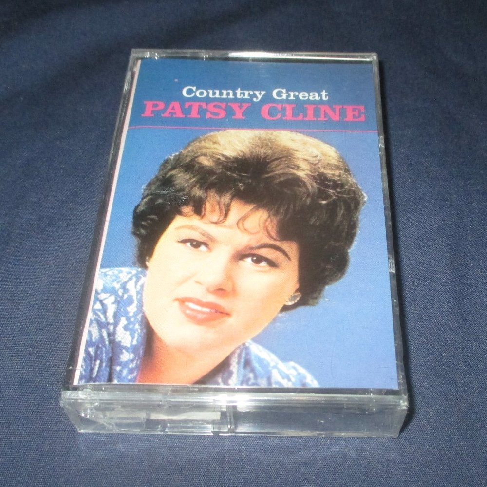 Patsy Cline - Country Great on cassette (MCA Records Canada, 1992) (unopened)